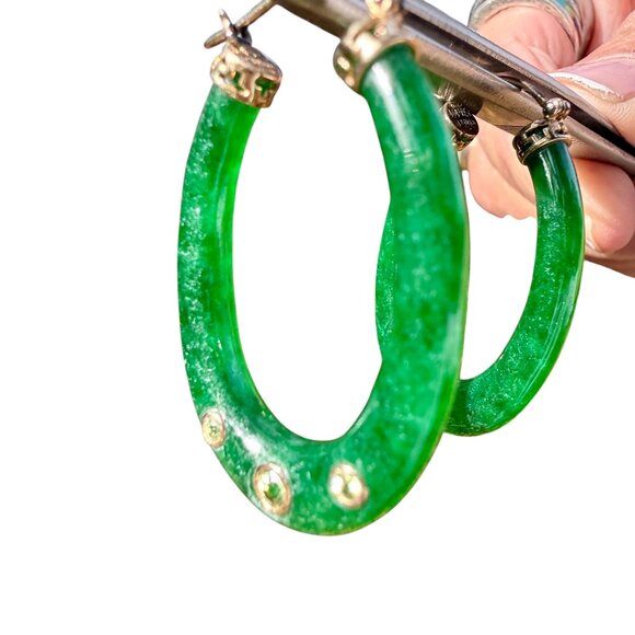 Vintage Jade and Peridot Hoop Earrings in Gold Washed Sterling Silver - Picture 5 of 10